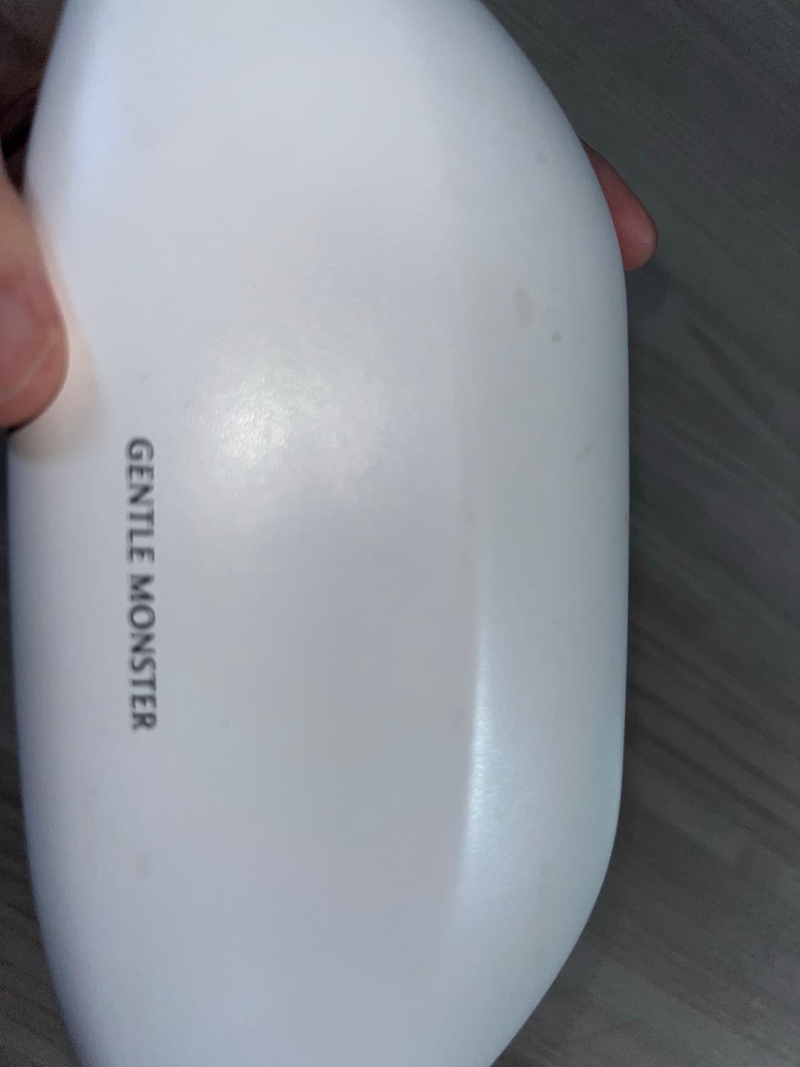 젠틀몬스터 롭 01 블랙 풀박스 상품이미지5