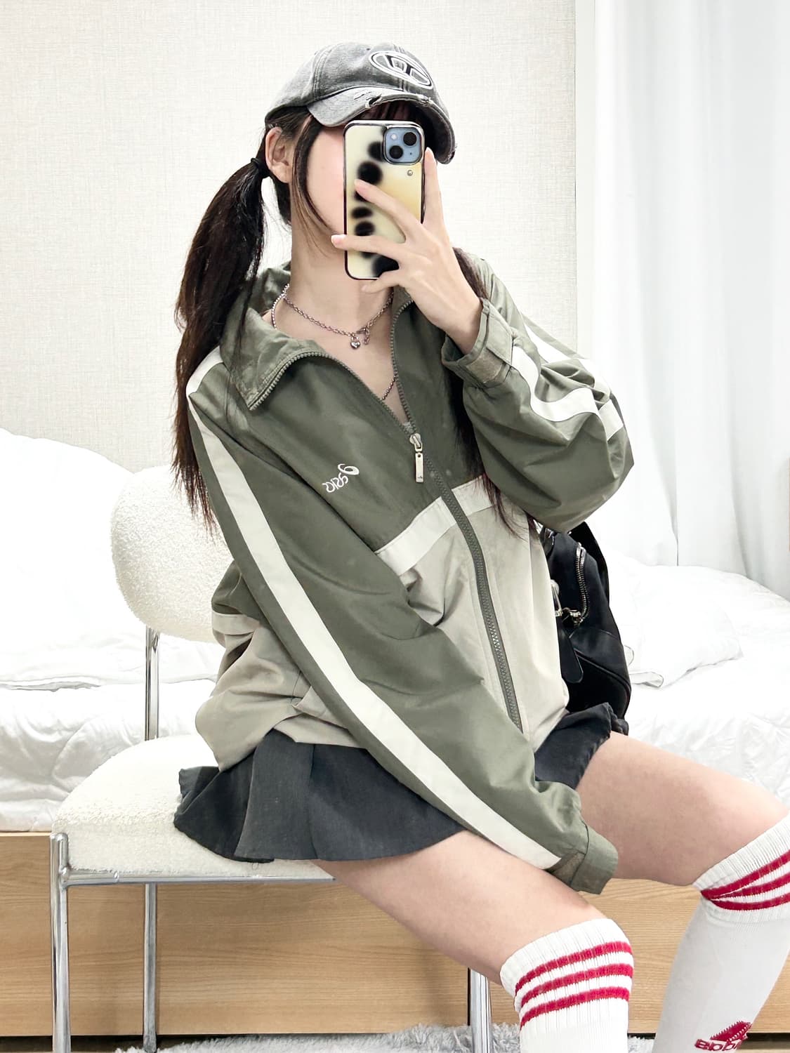 아식스 자수로고 카키배색 바람막이 상품이미지4