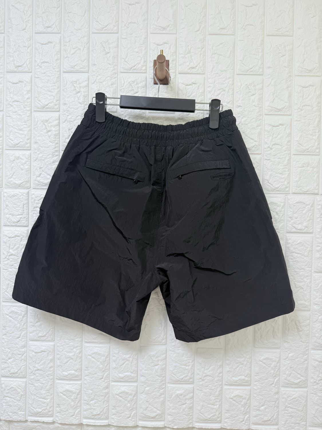 우영미 블랙 쇼츠 (48 4장일괄 구매시 이상품 드립니다) 상품이미지2