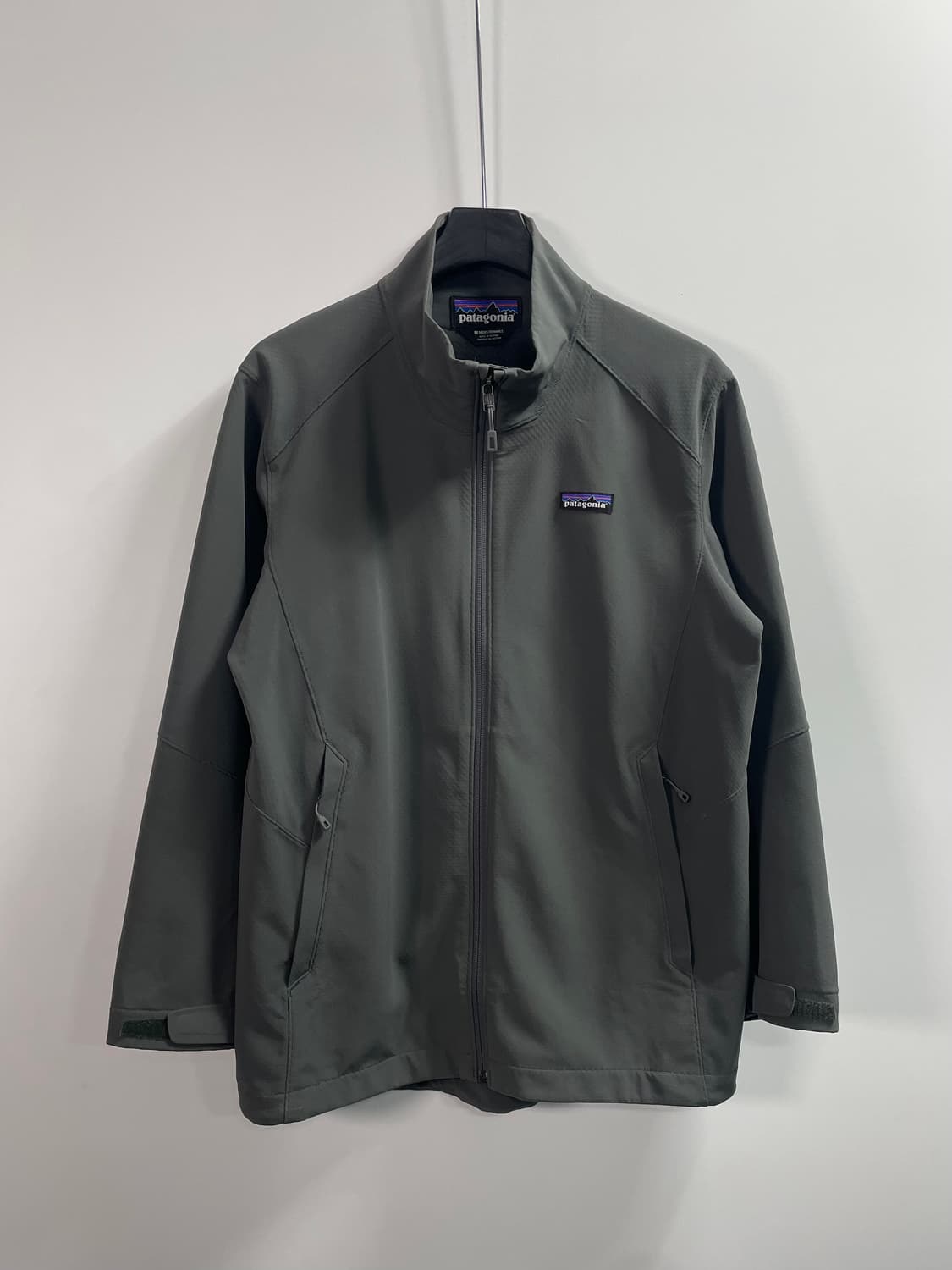파타고니아 다크그레이 애즈 자켓  (on.557)   상품이미지1