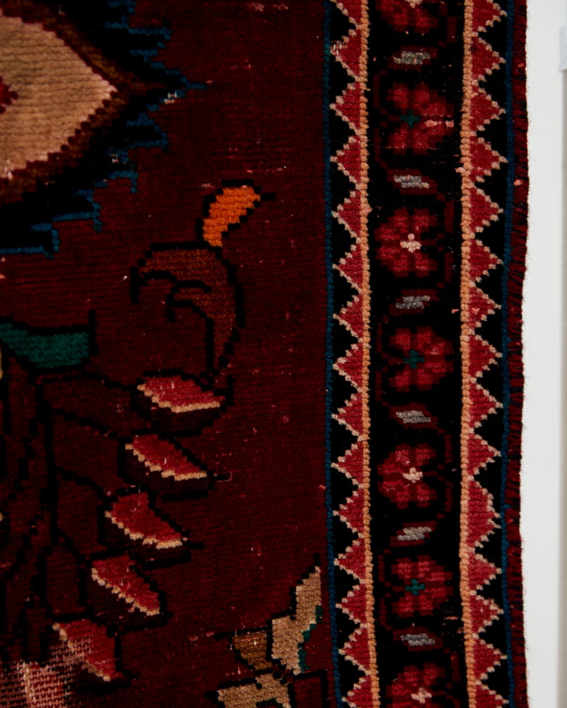 Vintage Persian rug 상품이미지3