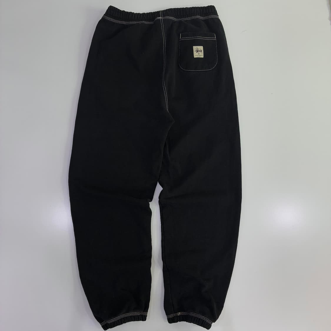 Stussy 스투시22 F/W 블랙 콘트라스트 스웻 팬츠 상품이미지1