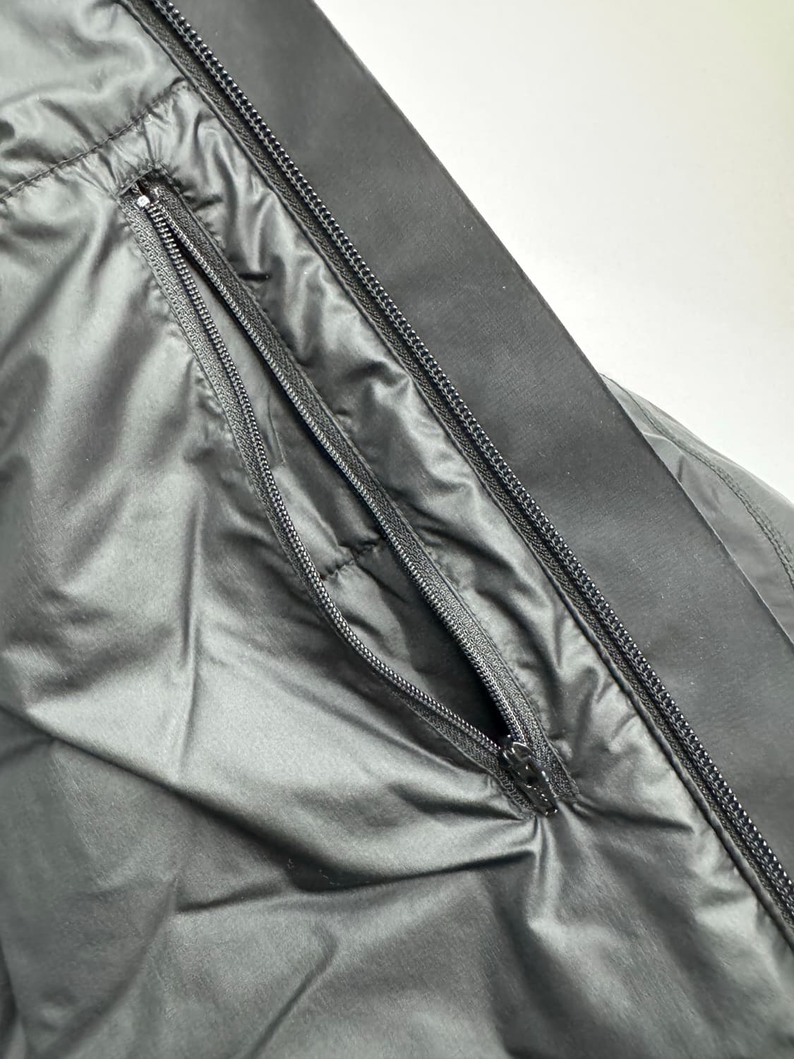 N.Hoolywood 엔할리우드 x 마운틴하드웨어 패딩봄버 36 상품이미지6