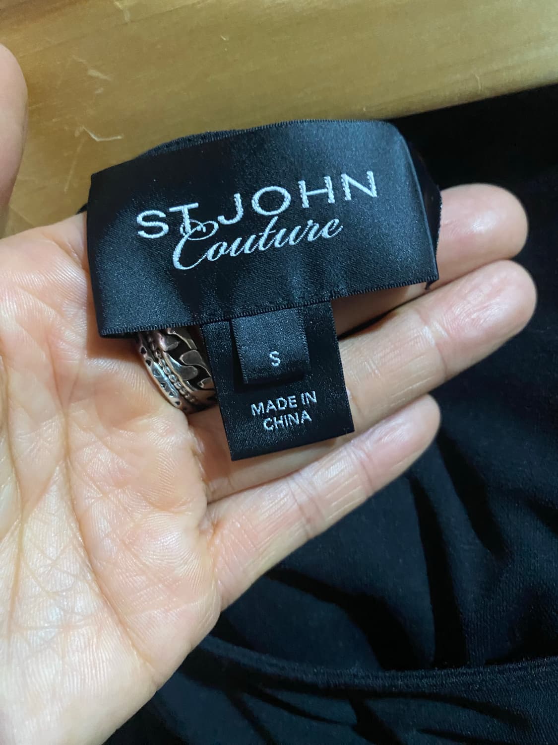 St. John Couture 블랙 셔링 티셔츠 S 상품이미지8