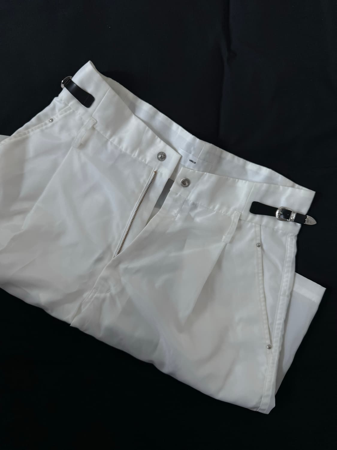 Toga Virilis 토가 비릴러스 버뮤다 팬츠 상품이미지1