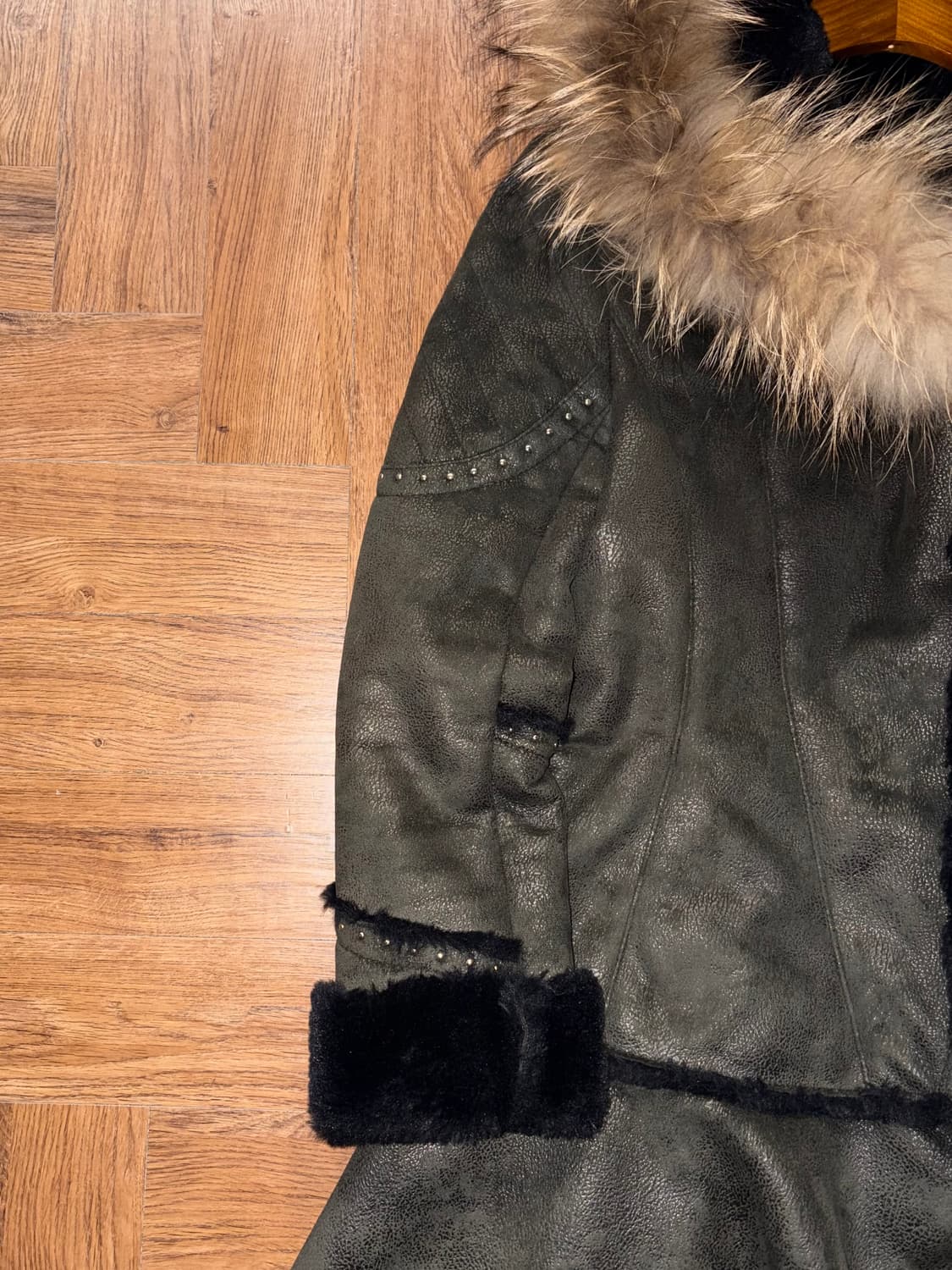 에고이스트 퍼 트리밍 무스탕 상품이미지10