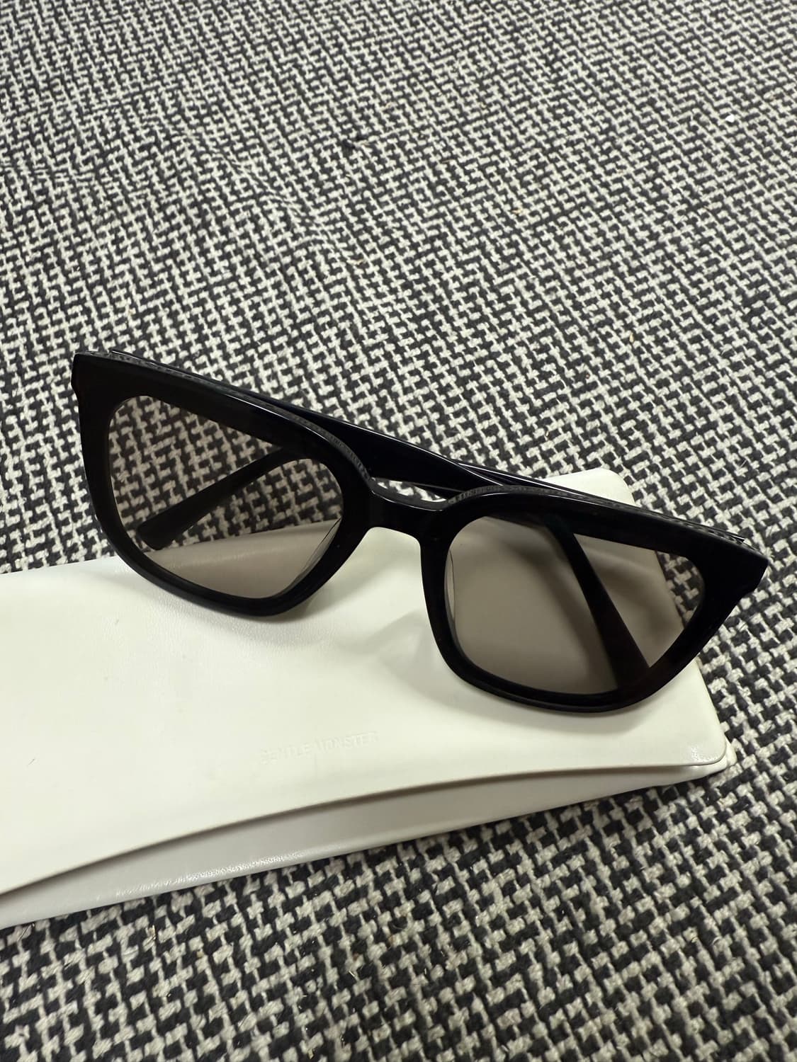 젠틀몬스터 탐 상품이미지1