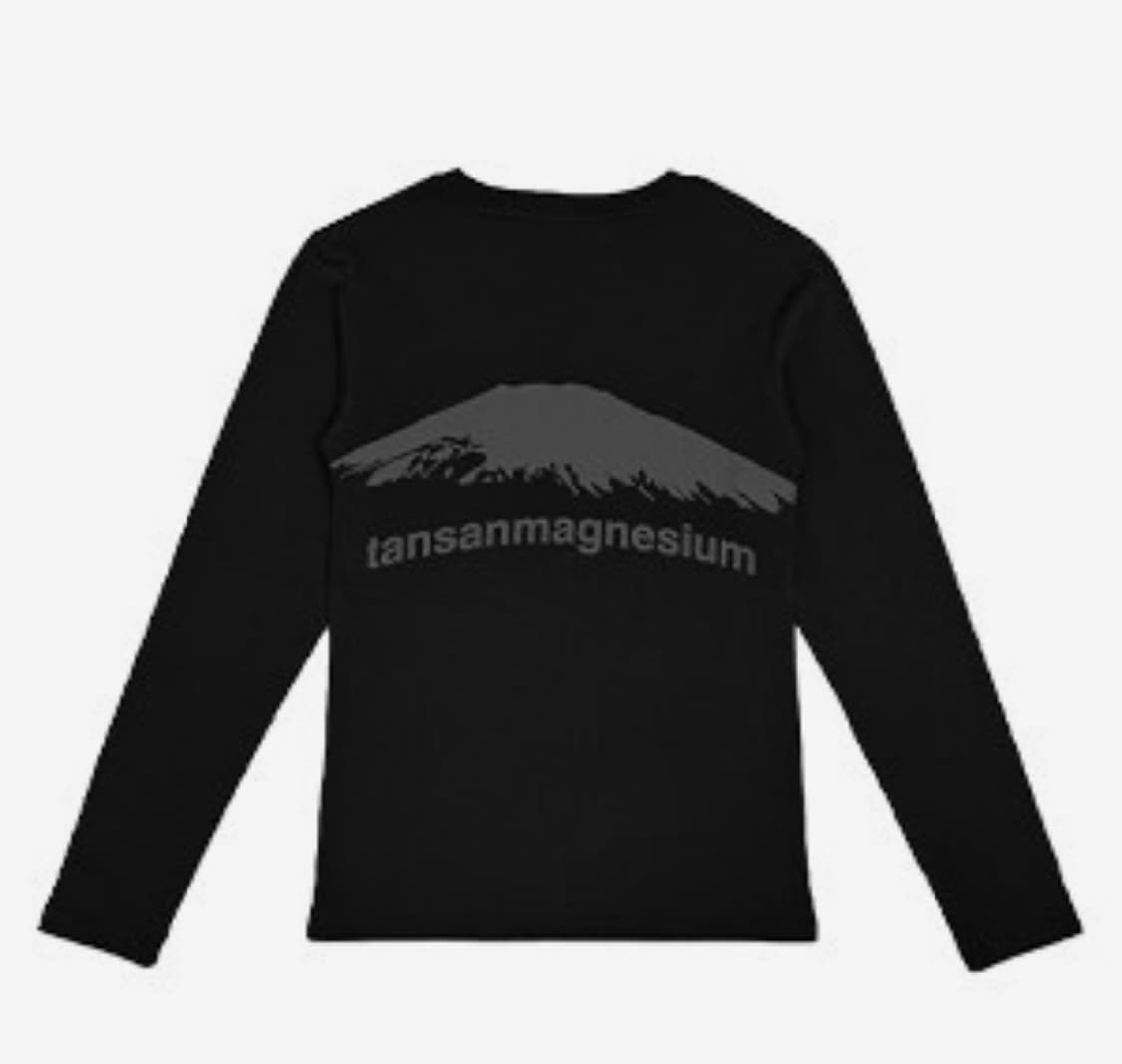 탄산마그네슘 마운틴 롱슬리브 블랙 새상품 상품이미지1