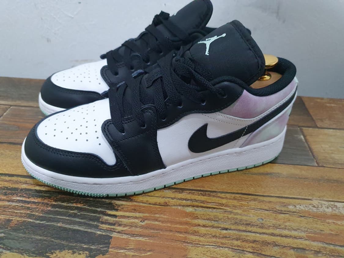 NIKE 나이키 조던 1 로우 SE 타이다이 (235MM) 상품이미지4