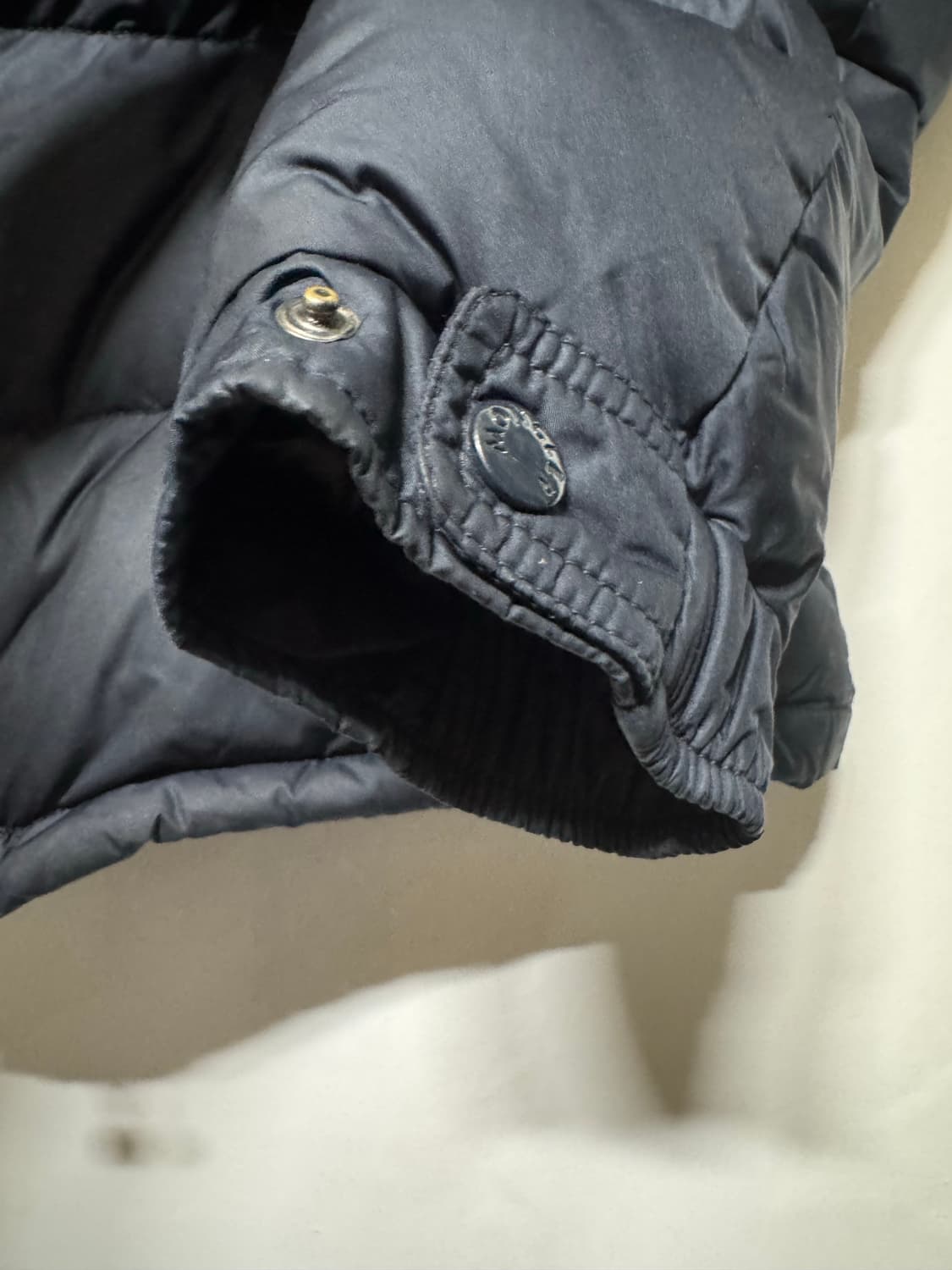 3 몽클레어 슈발리에 패딩 상품이미지3