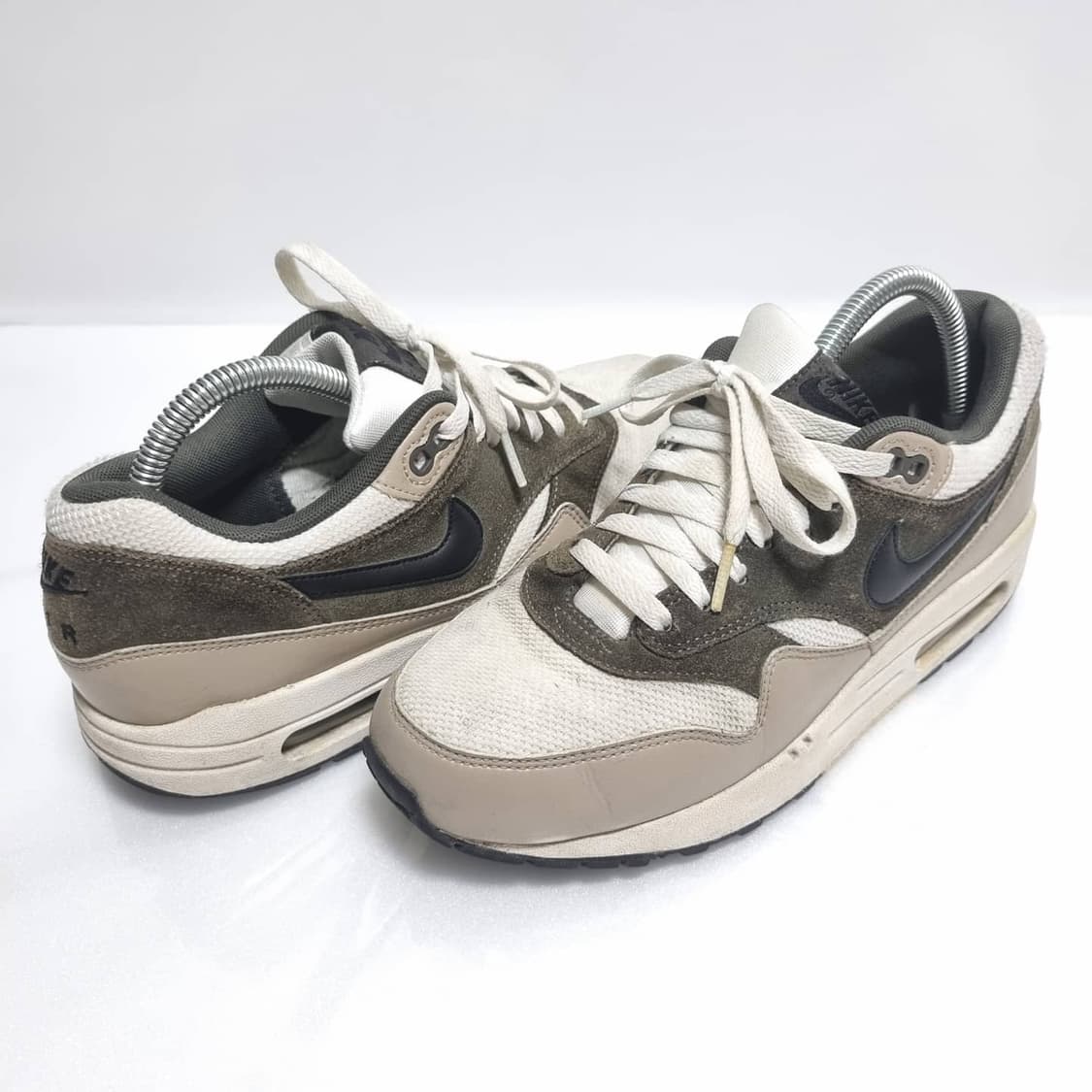 2014년 나이키 에어 맥스 에센셜
260 상품이미지2