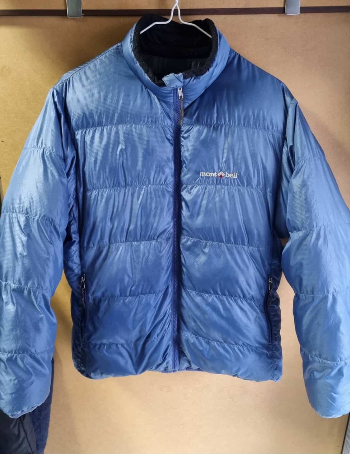 몽벨 빈티지 구스패딩 상품이미지1