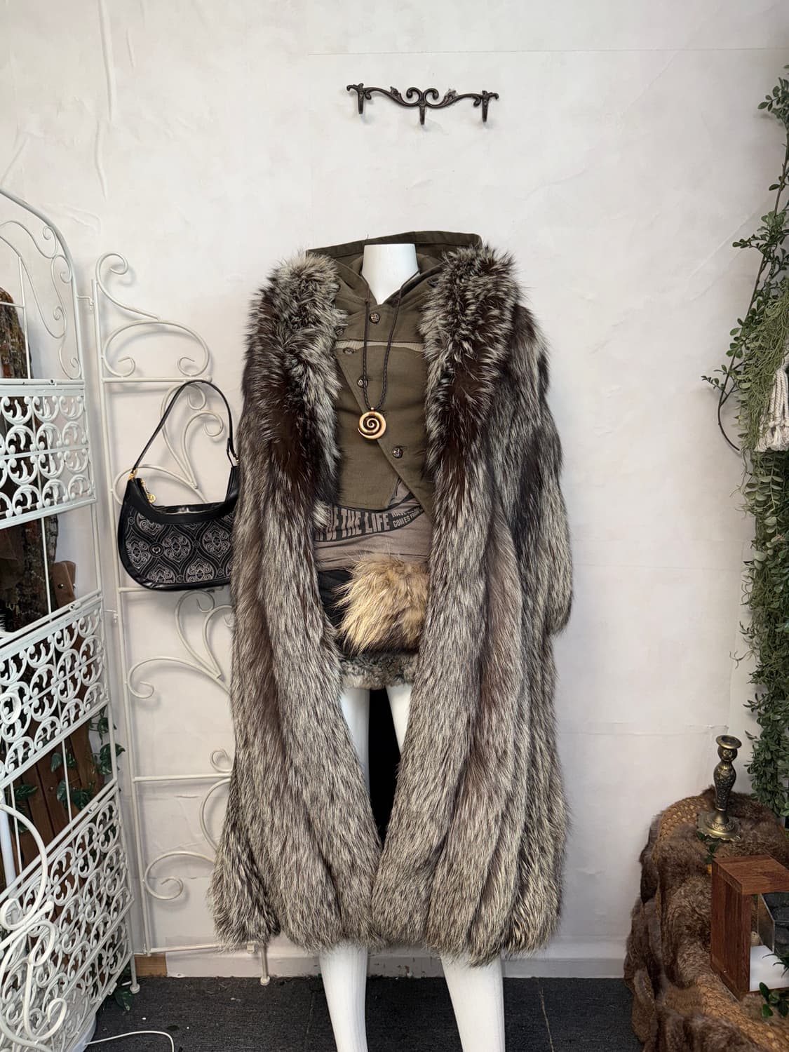 Mixed brown fox fur maxi coat  상품이미지6