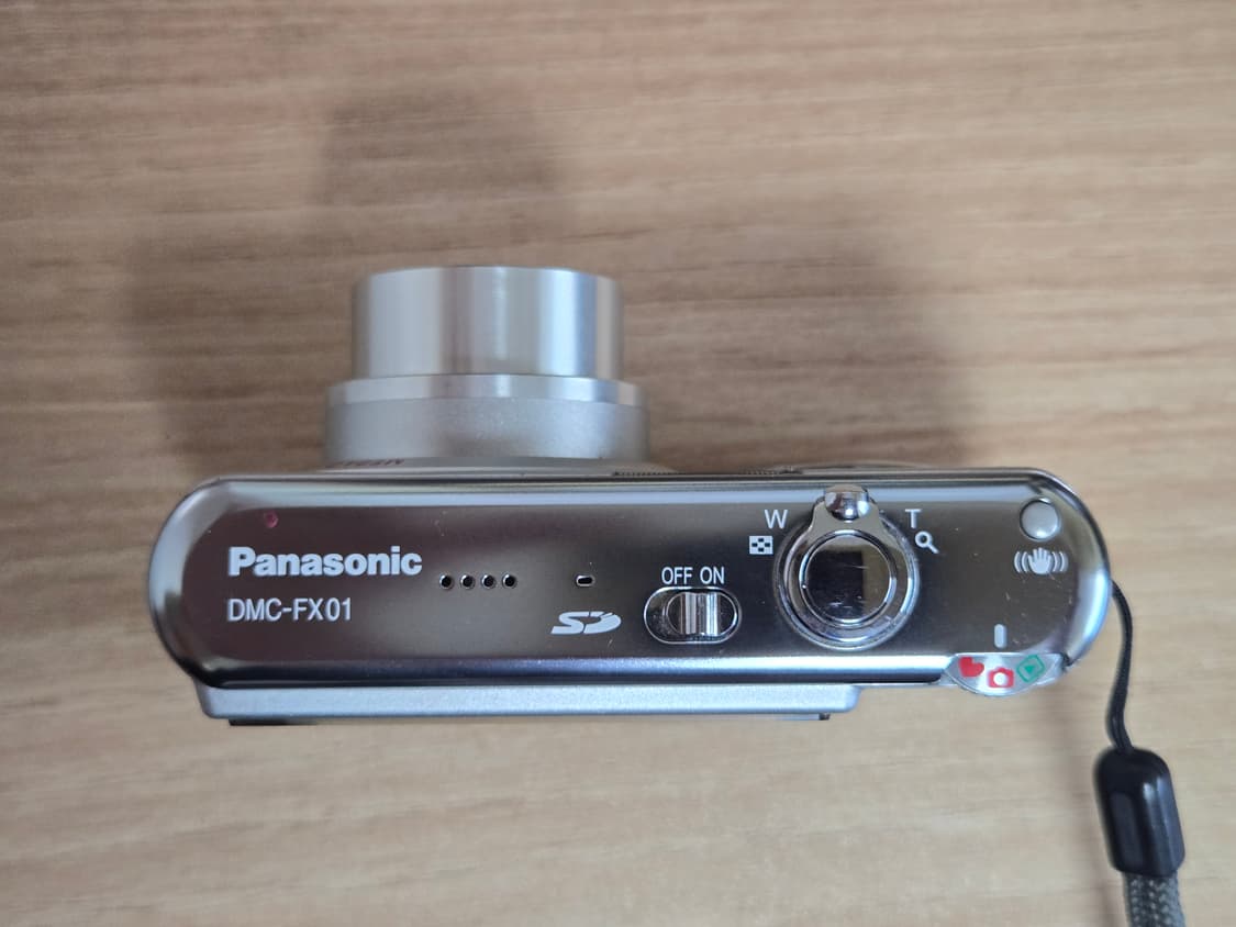 루믹스 DMC-FX01, 라이카 C-LUX1 동일모델 상품이미지4