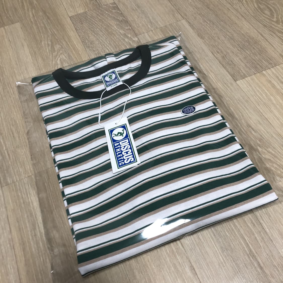 (XL) 새상품 디스커스 애슬레틱 로고 오버 핏 스트라이프 티셔츠 그린 상품이미지10