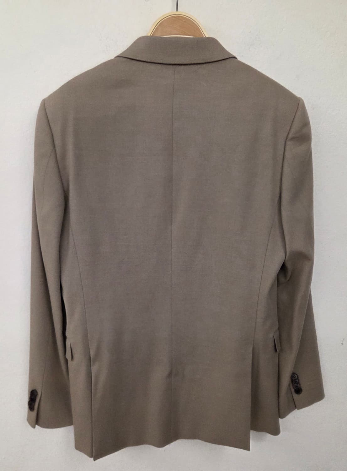 솔리드옴므 우영미95사이즈 베이지 자켓 상품이미지3