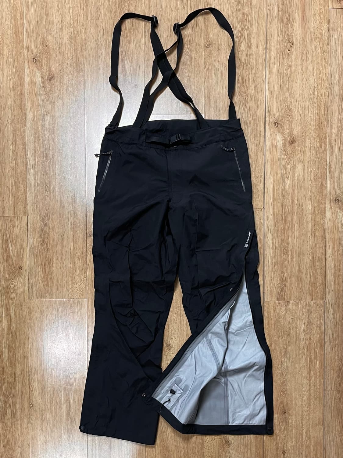 국내 유일 마운틴하드웨어 컨듀잇 (Conduit) 고어텍스 빕 팬츠 바지 상품이미지2