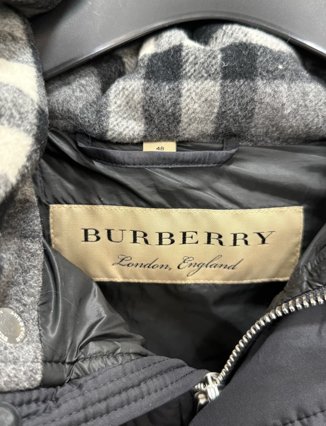 버버리 패딩 48사이즈 상품이미지2