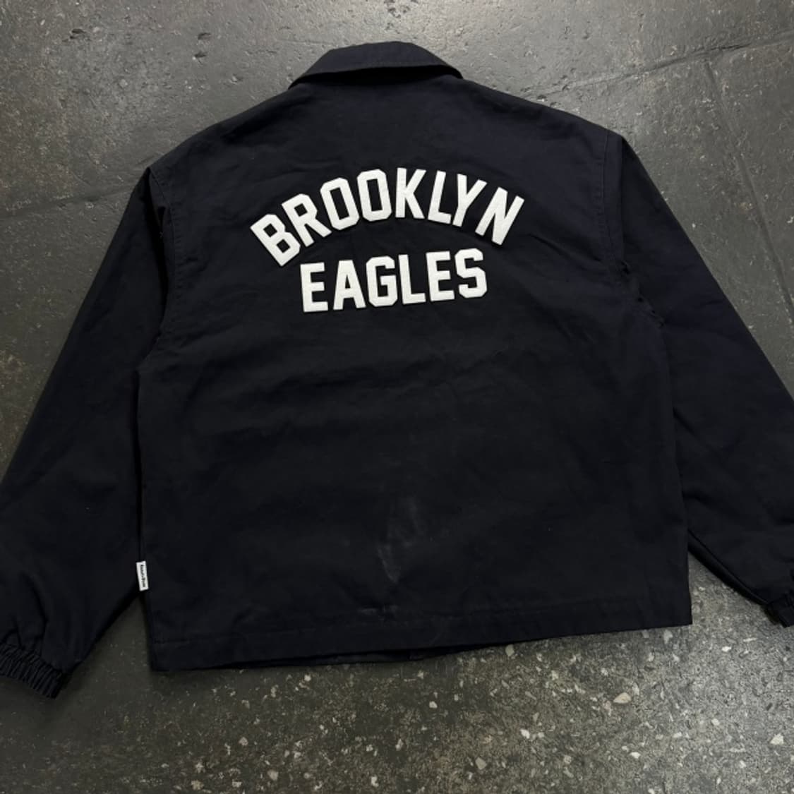 100 이벳필드 브루클린 이글스 코치자켓 상품이미지5