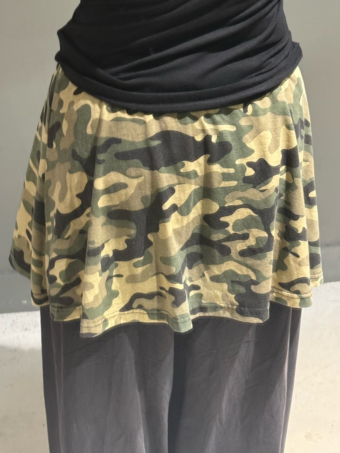 camo pattern flare-fit skirt 상품이미지3