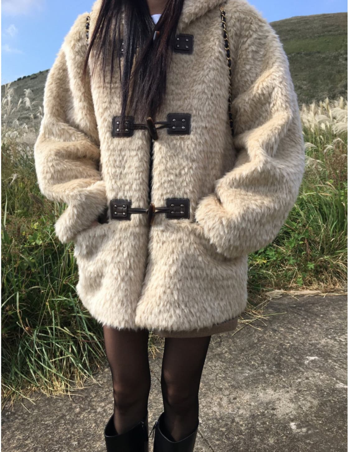 위아 weare 슈페너 무스탕 베이지 상품이미지1