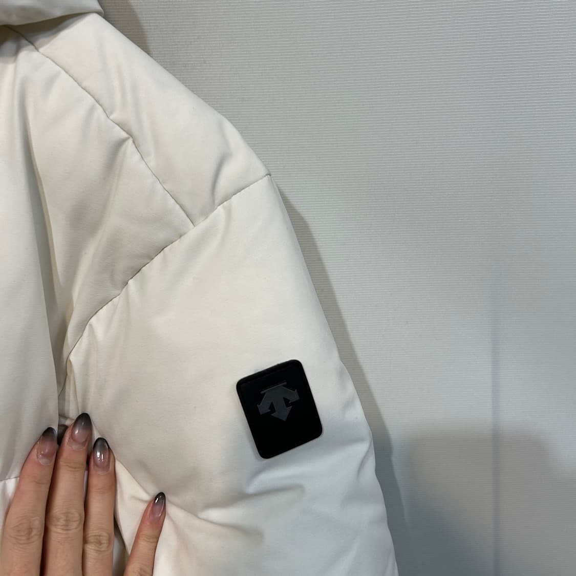 데상트 여성 오리털 롱패딩 85  상품이미지2