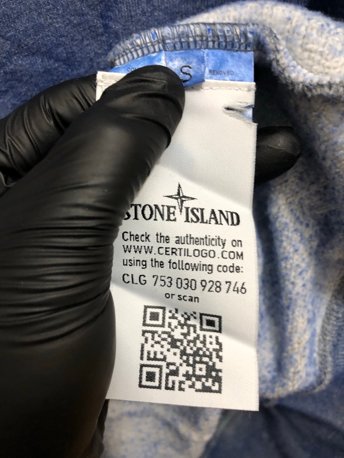 [S] 스톤아일랜드 더스트 컬러 트리트먼트 스웻셔츠 블루 상품이미지6