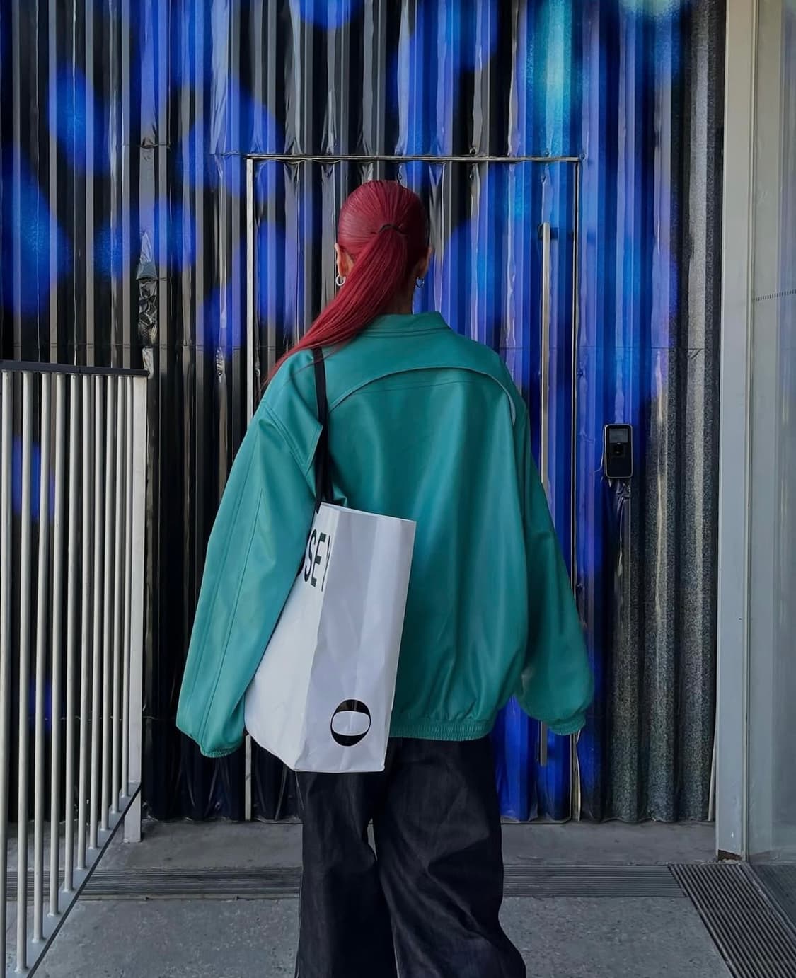 친다운 비건 레더 스포츠 자켓 PUTYOURCHINDOWN 상품이미지3