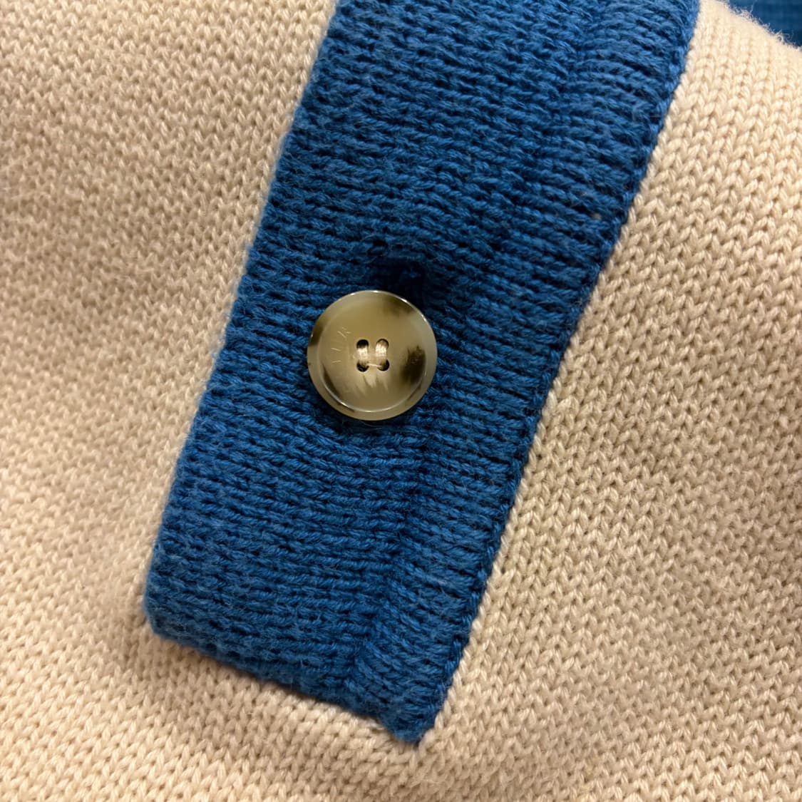 [M] 세터 SATUR 배색 카라 반팔 니트 C7 상품이미지6