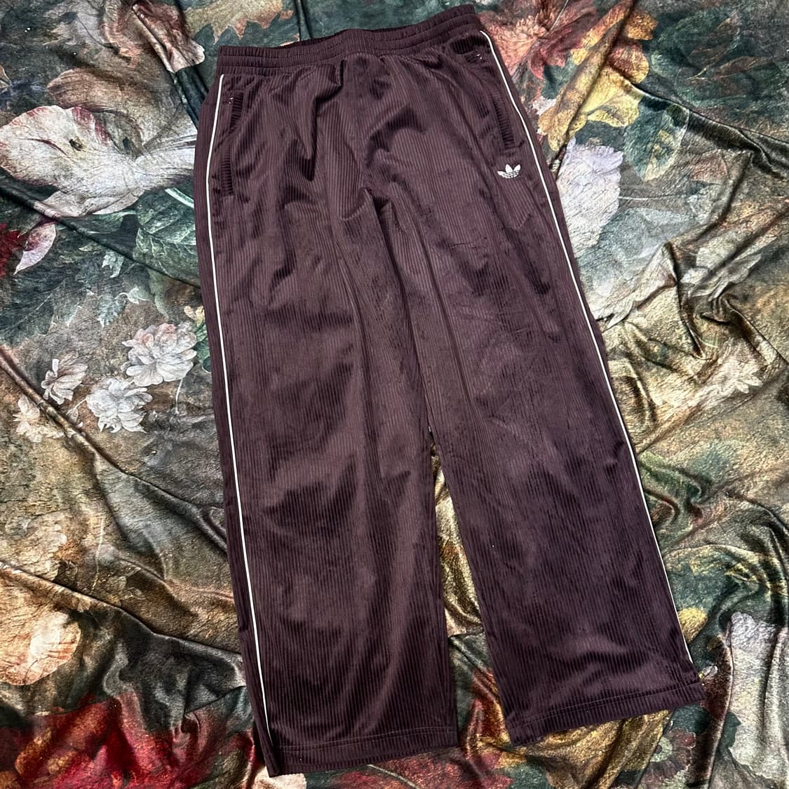 아디다스 화이트 사이드라인 브라운코듀로이트랙팬츠 XL 상품이미지1