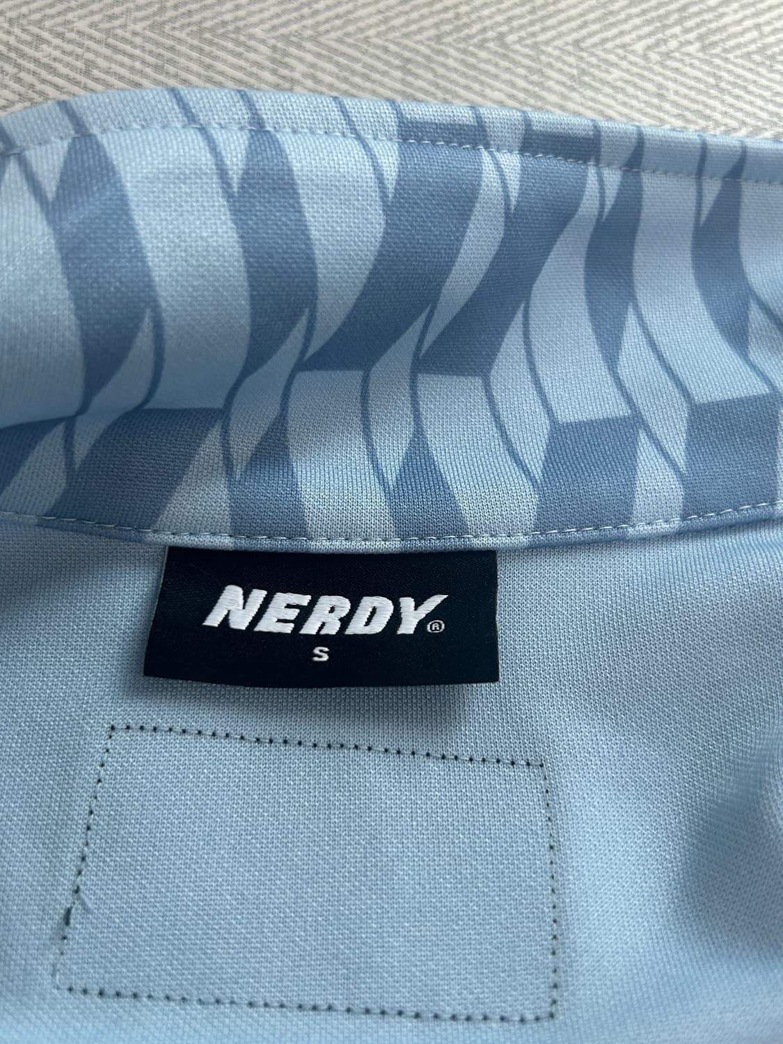 널디 Nerdy 심볼 패턴 트랙탑 져지 오버핏 S 남녀공용 상품이미지3