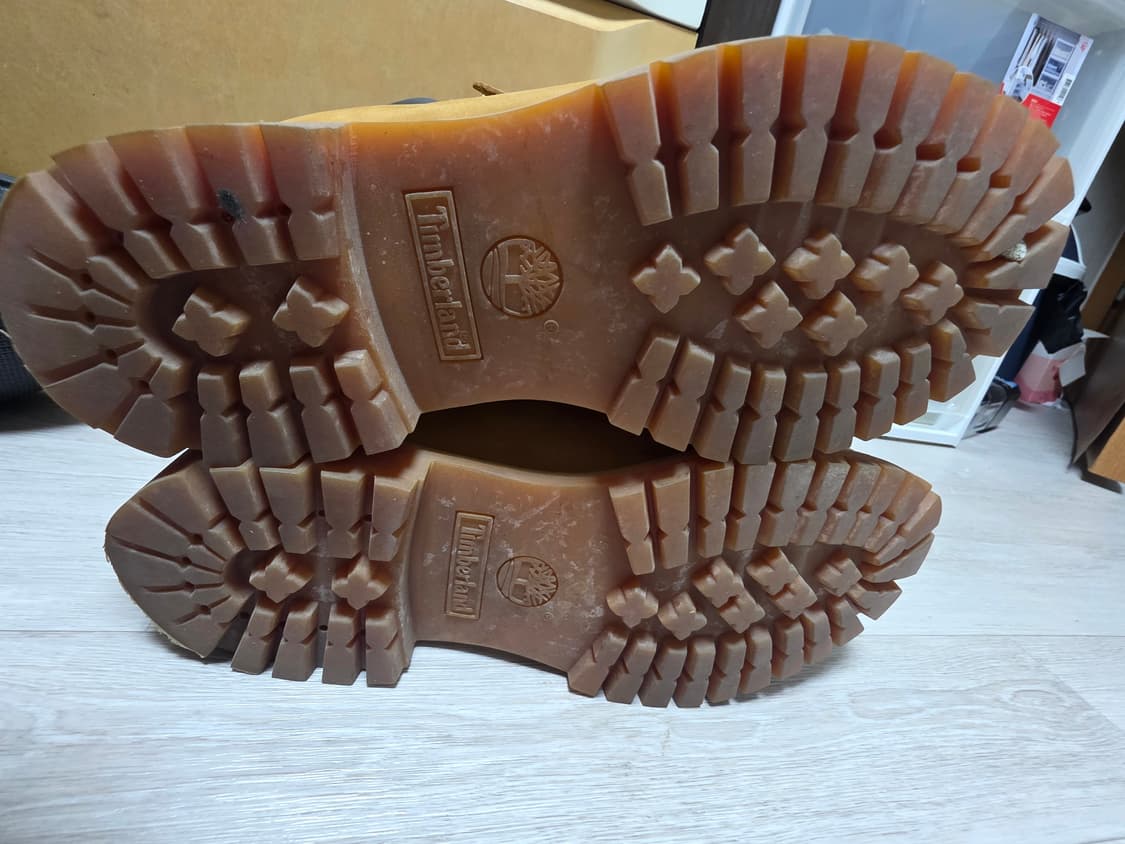 팀버랜드 6인치 프리미엄 부츠 누벅(265~270) 상품이미지8