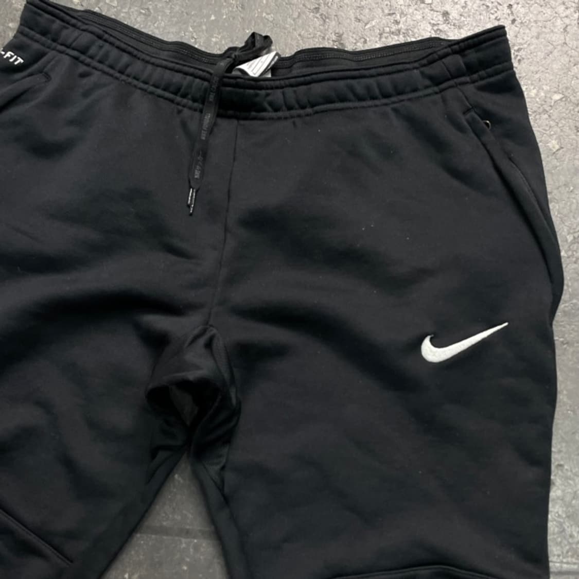 100 나이키 드라이핏 팬츠 상품이미지2