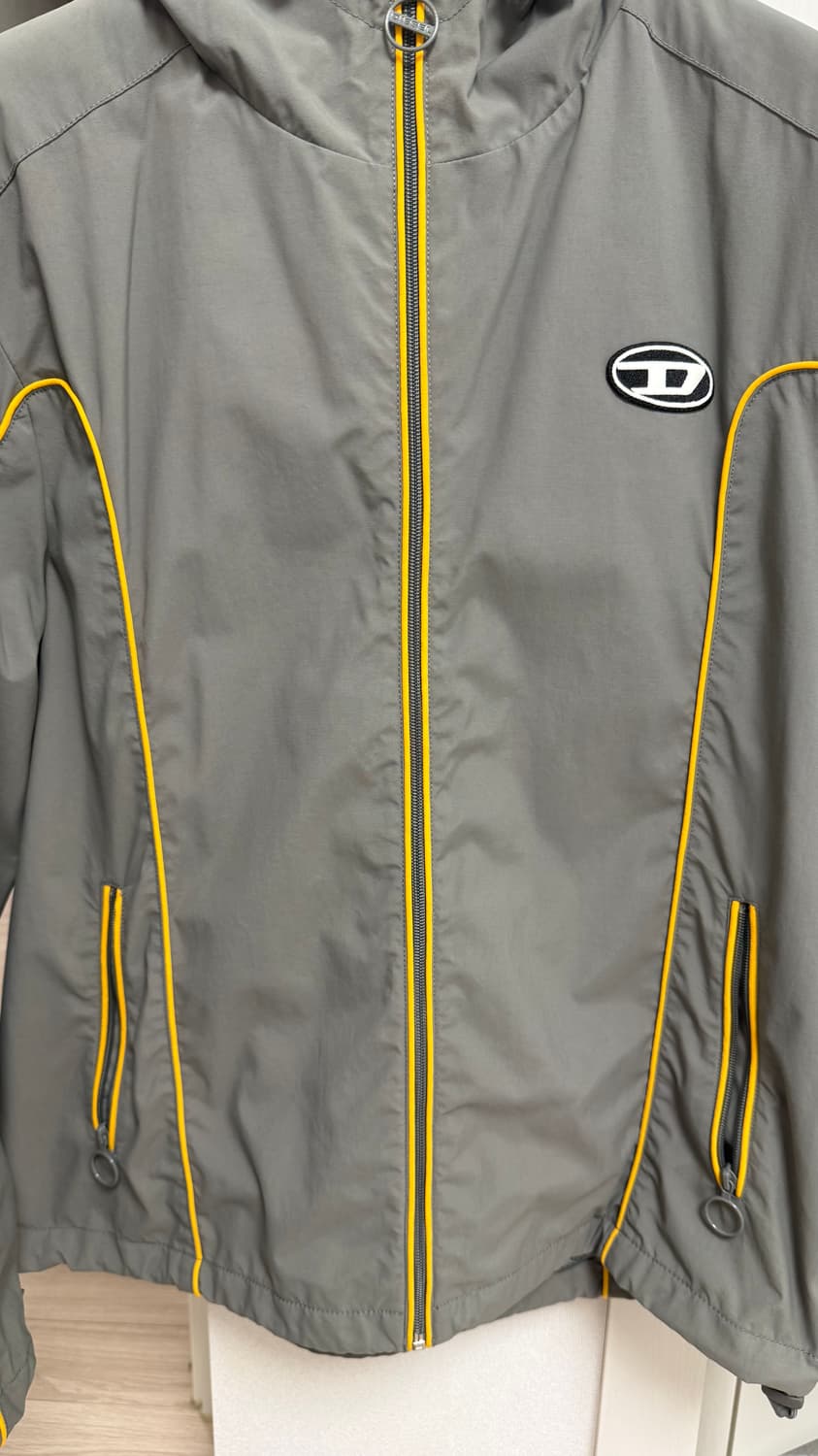 [L]디젤 J-하이브스 콘트라스트 파이핑 윈드브레이커 그레이 상품이미지2