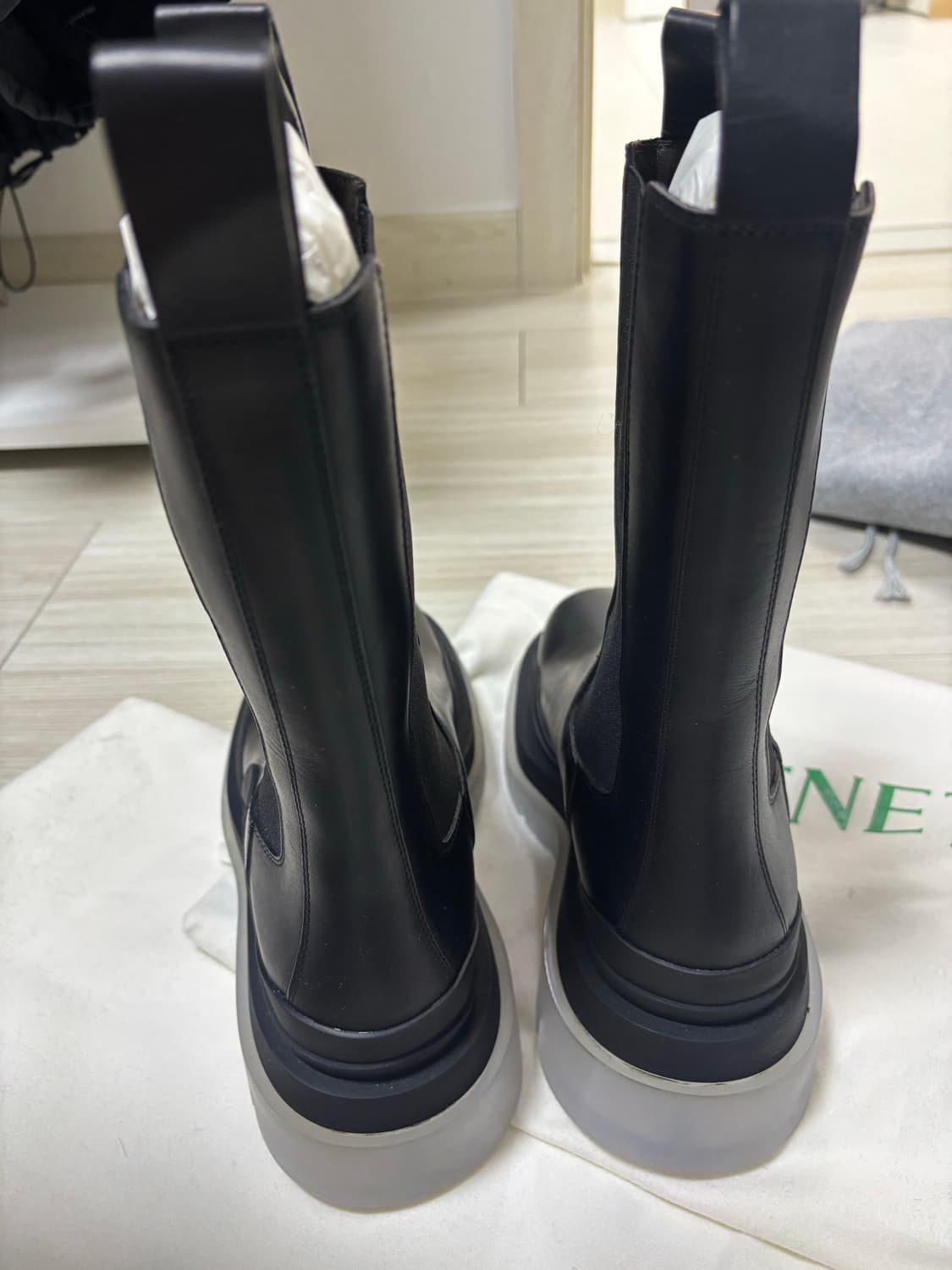 정품 보테가베네타 타이어부츠 36.5 새상품 상품이미지3