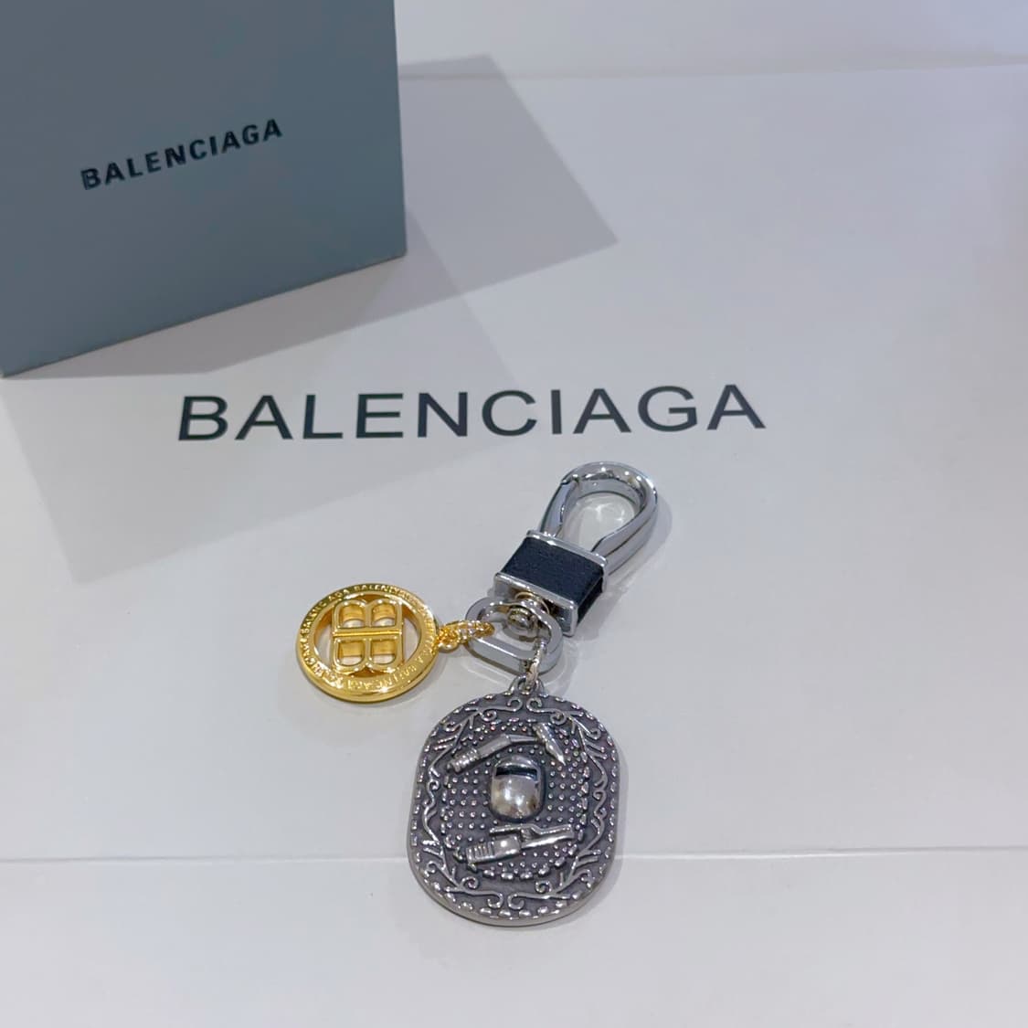발렌시아가 BB 키링 상품이미지6