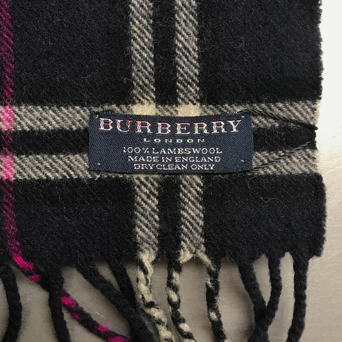 버버리 정품 램스울 머플러 네이비 상품이미지5