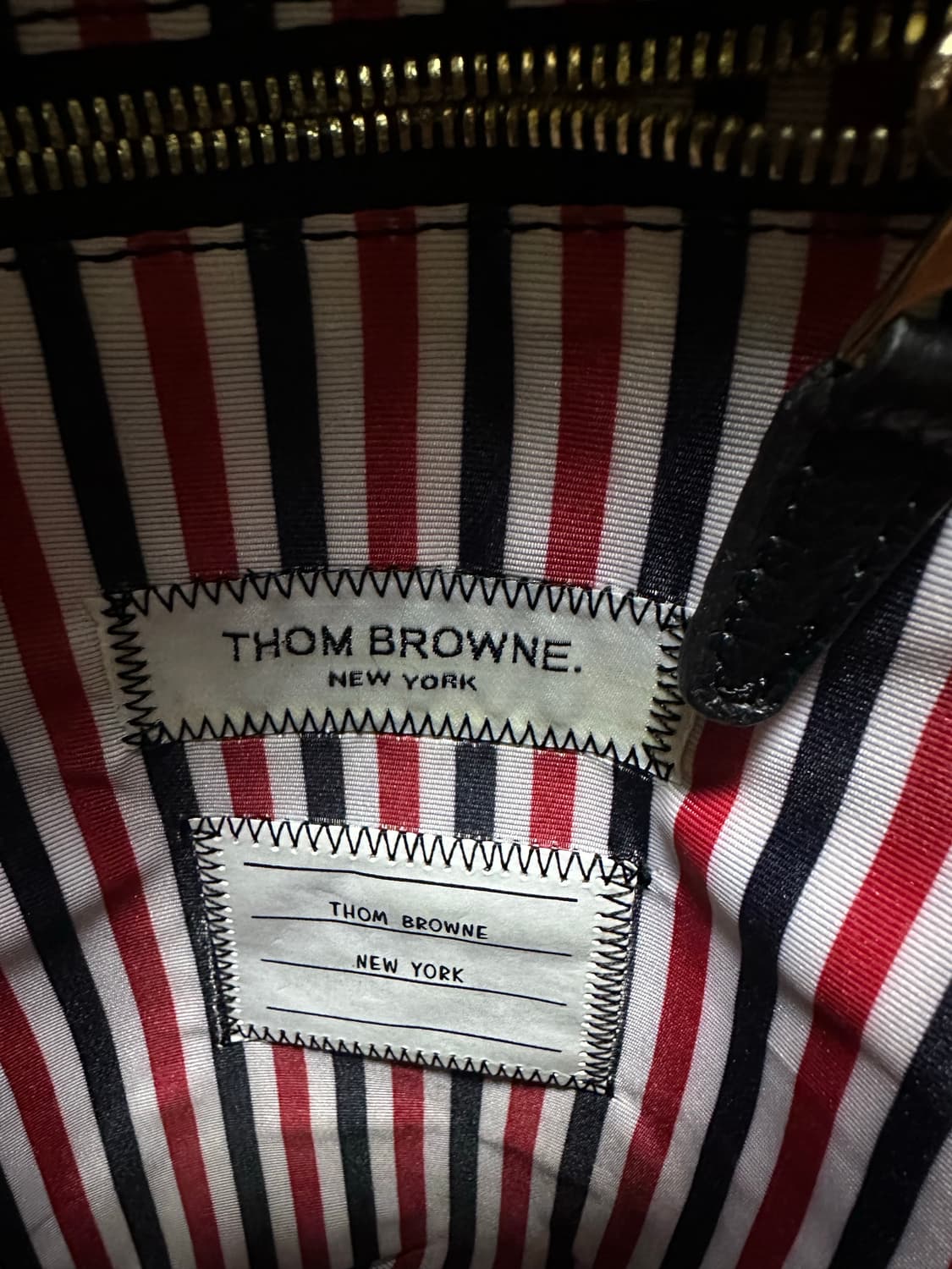 톰브라운 블랙 가죽 백팩 상품이미지3