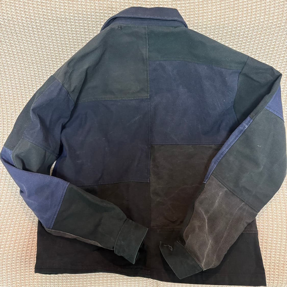 칼하트 커스텀 재킷 상품이미지2