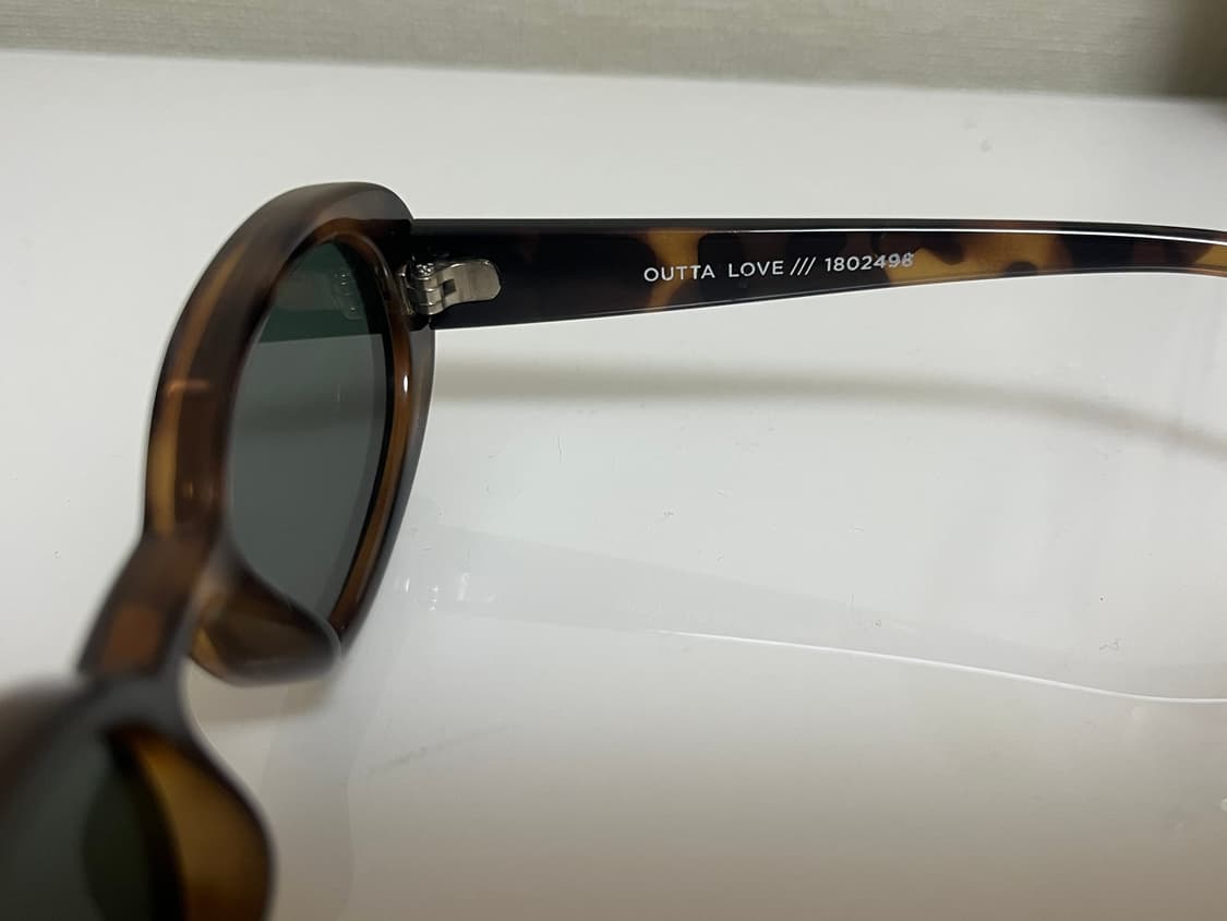Le specs 르스펙스 Outta love 선글라스 상품이미지3