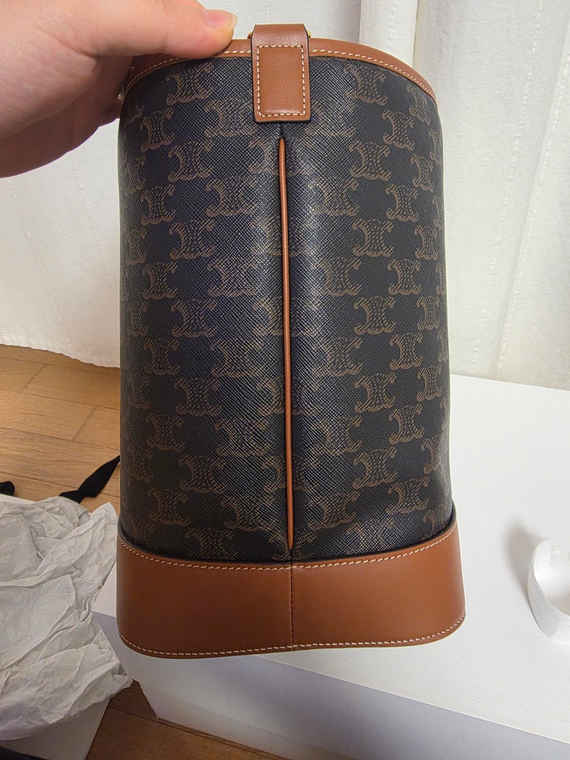 [새상품급] 셀린느 트리옹프 미디움 버킷백 풀구성 상품이미지6