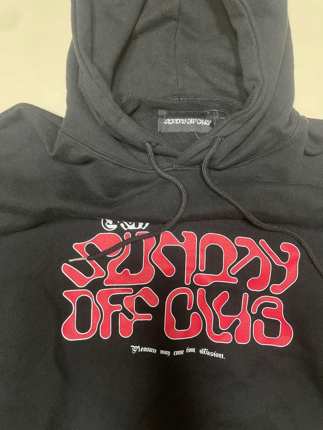 선데이오프클럽 블랙 후드티 상품이미지3