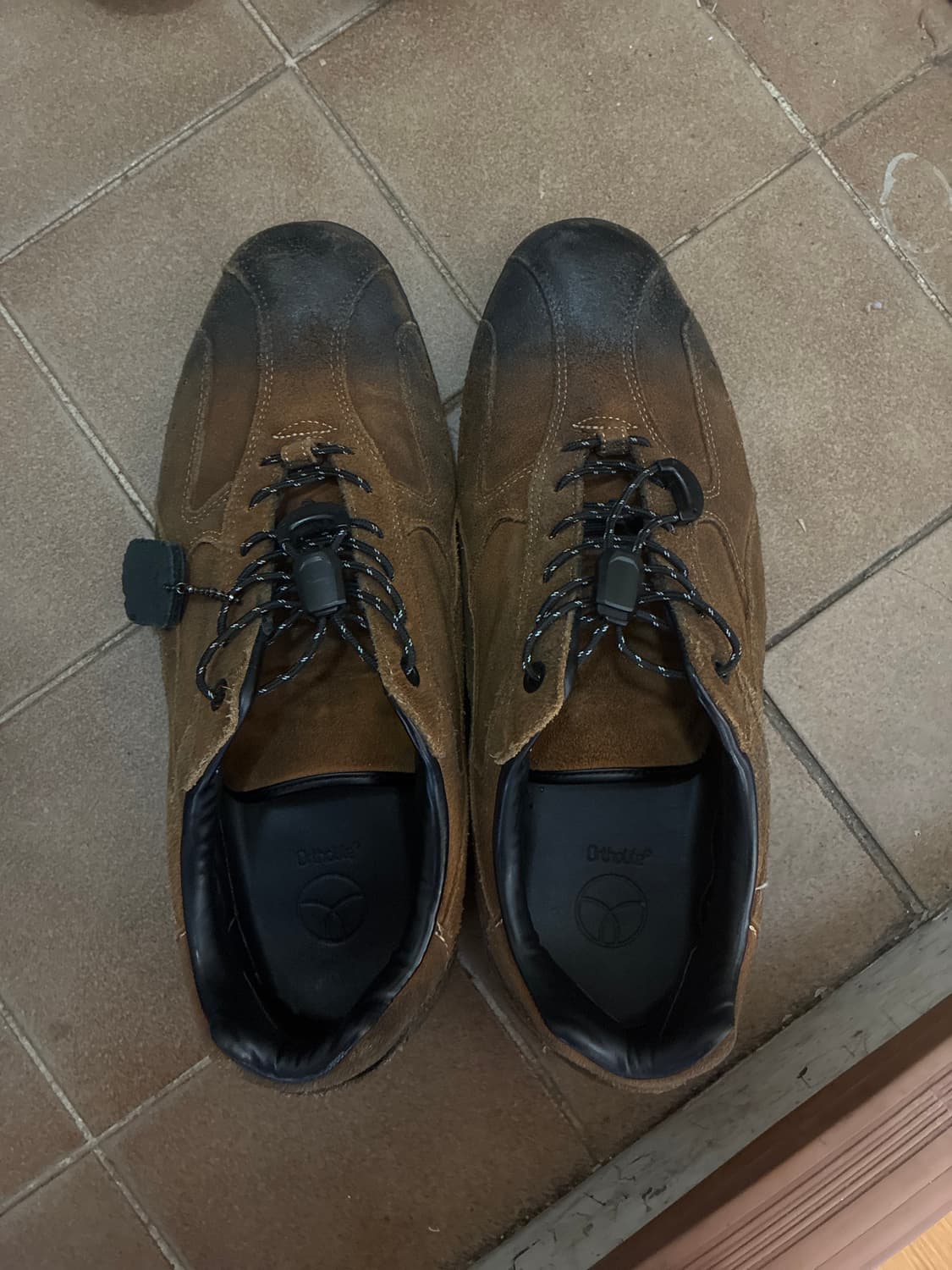 야세 왁스 워싱 스니커즈 상품이미지1