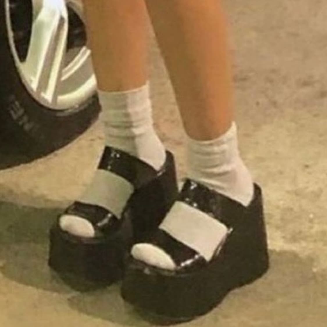 unif gia slip on 유니프 통굽 샌들 슬리퍼 상품이미지4