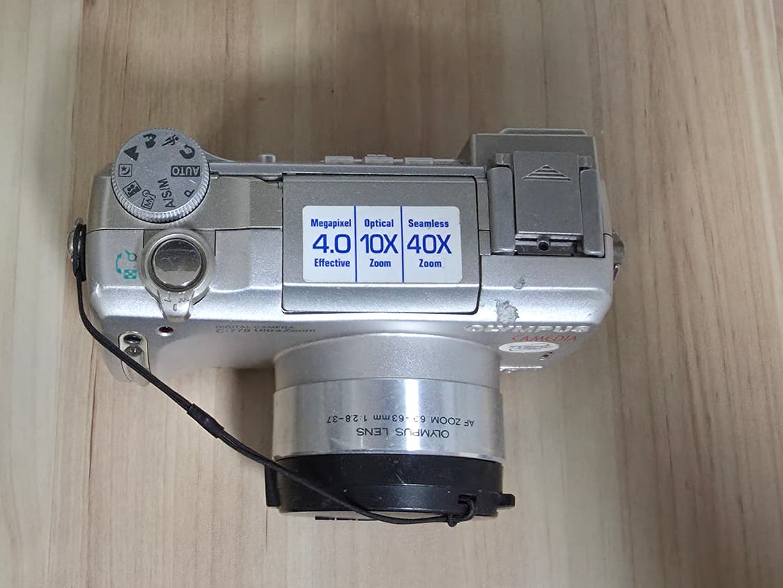 올림푸스 C-770 ULTRA ZOOM 디지털카메라 상품이미지2