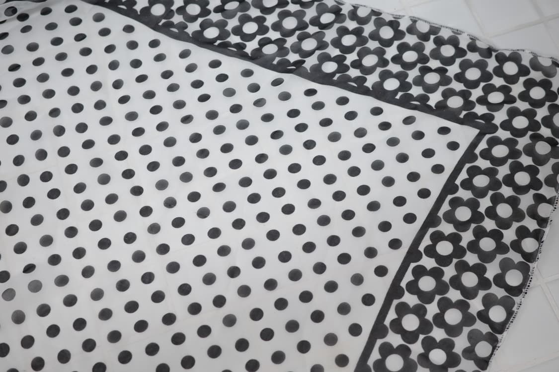 Dot flower pattern scarf 상품이미지3