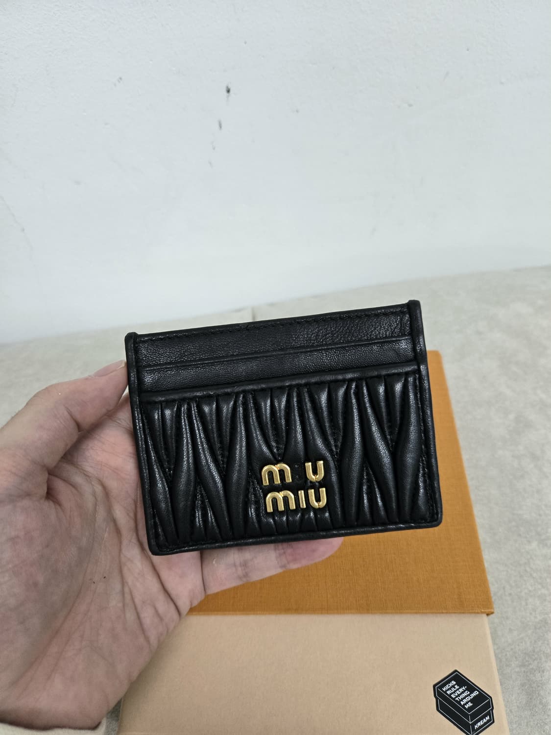 [보증서 정품]미우미우 카드지갑 상품이미지1