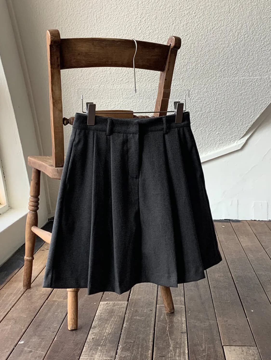 데일리쥬 플리츠 미디 스커트 상품이미지1