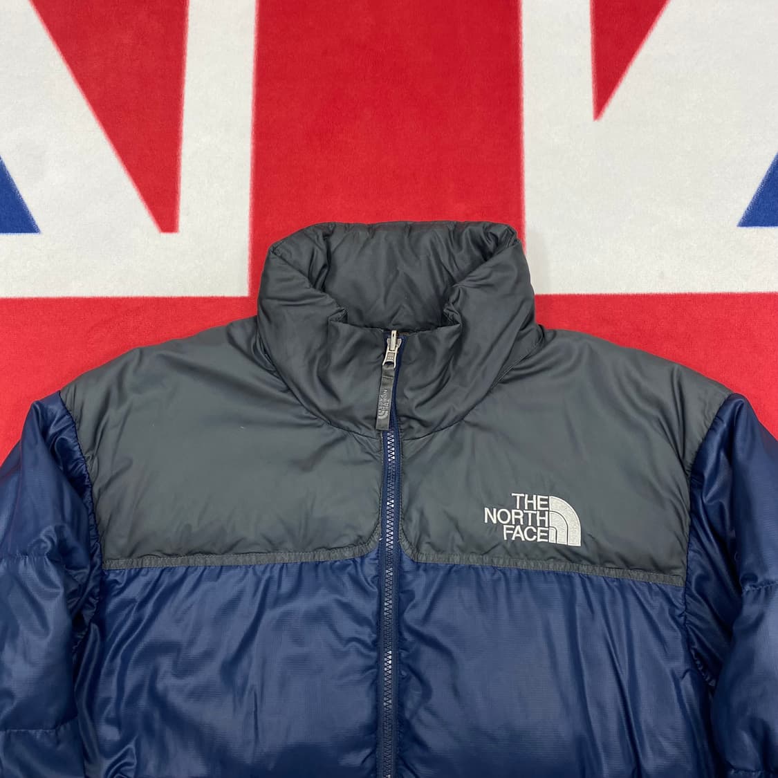 노스페이스 패딩 M 상품이미지3