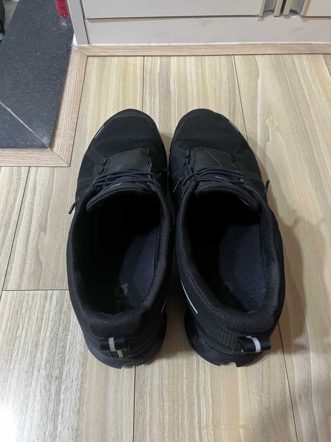 온러닝 클라우드5 워터프루프 상품이미지4